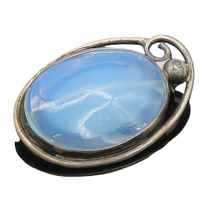 925 Sterling Silver Vintage Blue Stone Oval Swirl Border Brooch Pin BP8051