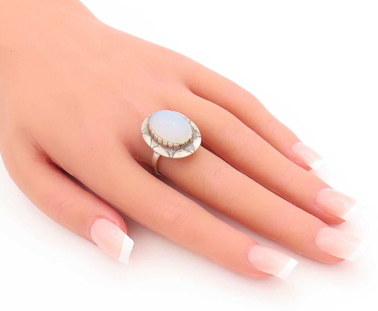 925 Sterling Silver Vintage Ring Cabochon Oval Carved