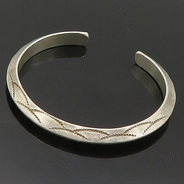 NAVAJO 925 Sterling Silver - Vintage Etched Pattern Cuff Bracelet - BT7195