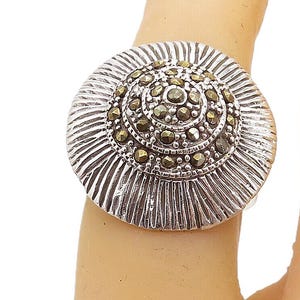 925 Sterling Silver Vintage Marcasite Dome Shiny Cocktail Ring Sz 5.5 RG7863