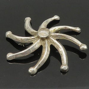 ブローチ  アーカンサス Arkansas Brooch - Etsy Australia