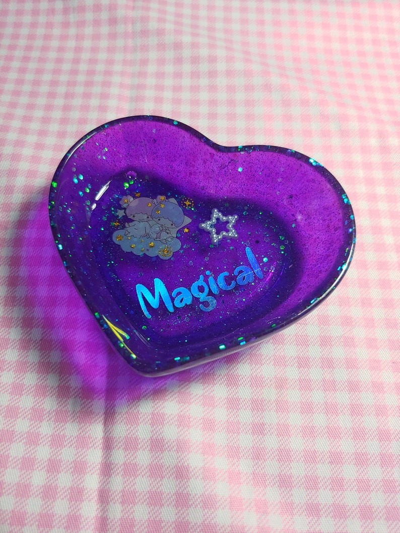 Little Twin Star LTS Magical Small Heart Shaped Trinket Tray