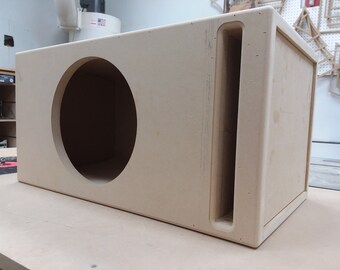 2.5 cubic feet sub box