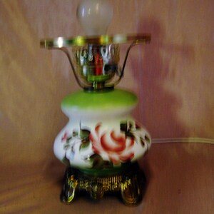 Antique, Hand Painted, Floral Decor, Lamp w/3- light settings