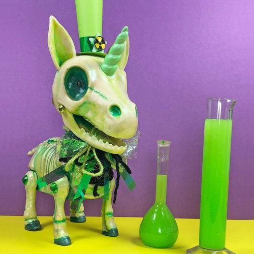 Glow in the Dark Unicorn Halloween Decoration / Weird Stuff / Fall Out Horse / Radioactive Mystical Magical Skeleton