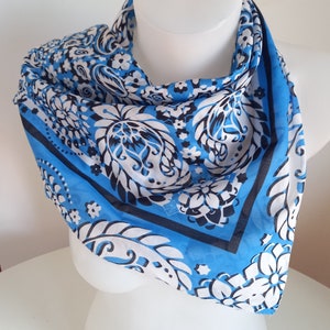 Vintage Sommerschal aus Baumwolle. Unbenutzt , Geschenkidee.70 x 70 cm /28 x 28&#39;&#39;