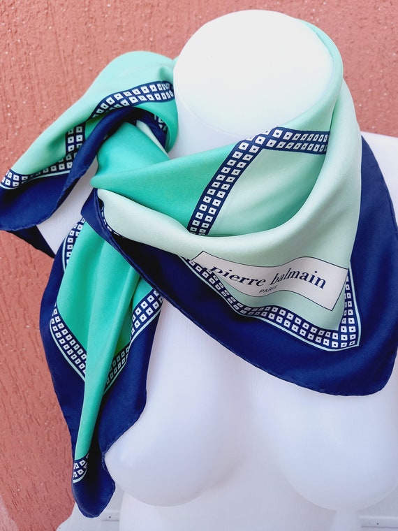 Vintage Designer Pierre Balmain silk scarf. Green and… - Gem