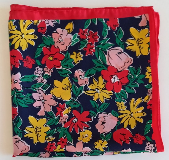 Vintage Tara Jarmon floral design small square si… - image 7