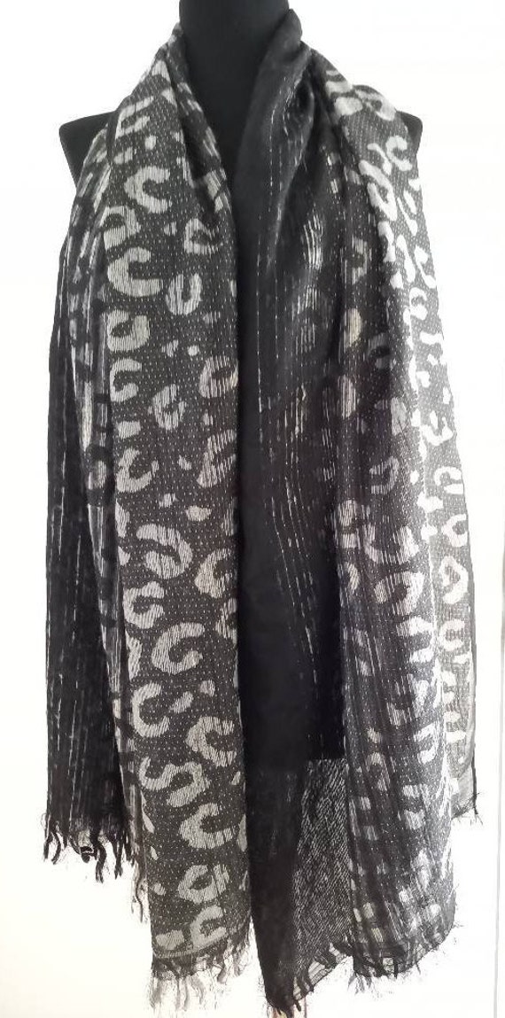 Large long vintage  animal print black grey scarf… - image 7