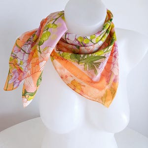 Cotton scarf. Floral scarf.Damages,Holes.Unused. 27.5&#39;&#39;