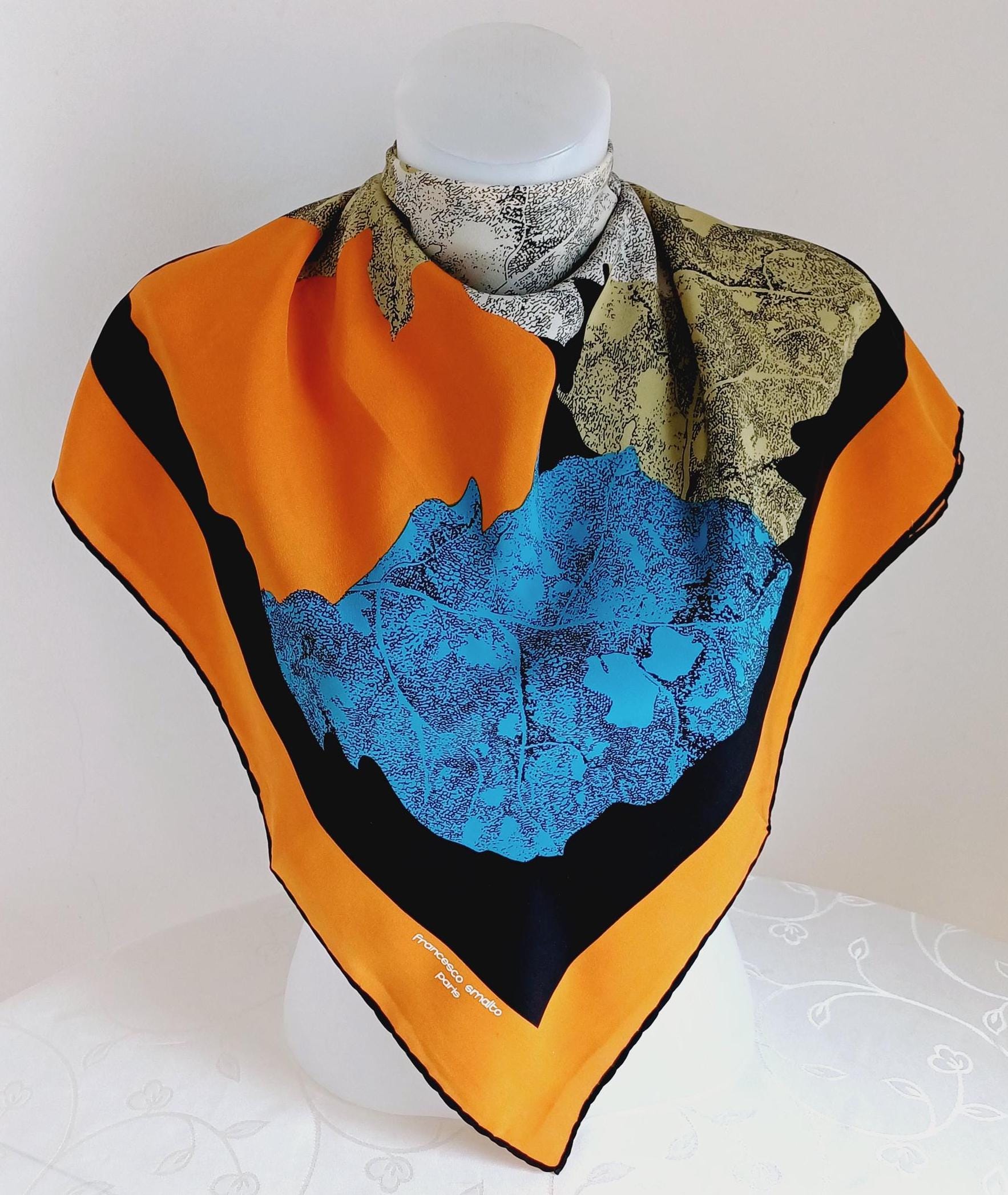 Francesco Smalto Paris vintage silk scarf floral design 34 "