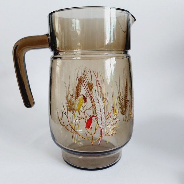 Luminarc France Tivoli Krug - Vintage-Glaskrug aus Rauchglas mit floralem Design in Braun - für Wasser, Saft oder Kakao