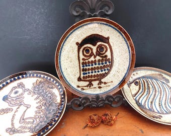 3 Massemühle Wagner handpainted plates Owl Fish Squirrel 70s studio pottery