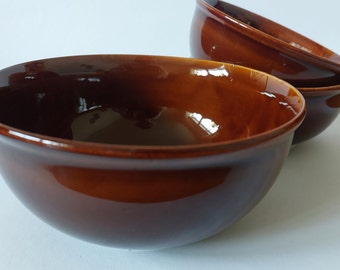 3 bols Torgau emboîtés - un bol de service en céramique brune et deux bols pour le petit-déjeuner - Années 70 - Céramique RDA
