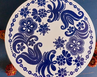 Vintage cake stand with blue Seventies design - Retro pedestal serving platter