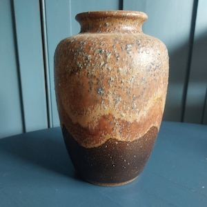Dümler und Breiden  Midcentury Vase 032/22 - West German studio ceramics 60s 70s - Fat Lava design