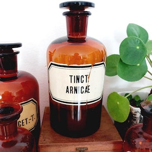 Old apothecary bottle Tinct. Arnicae. apothecary jar - brown glass, enamelled label 1 L