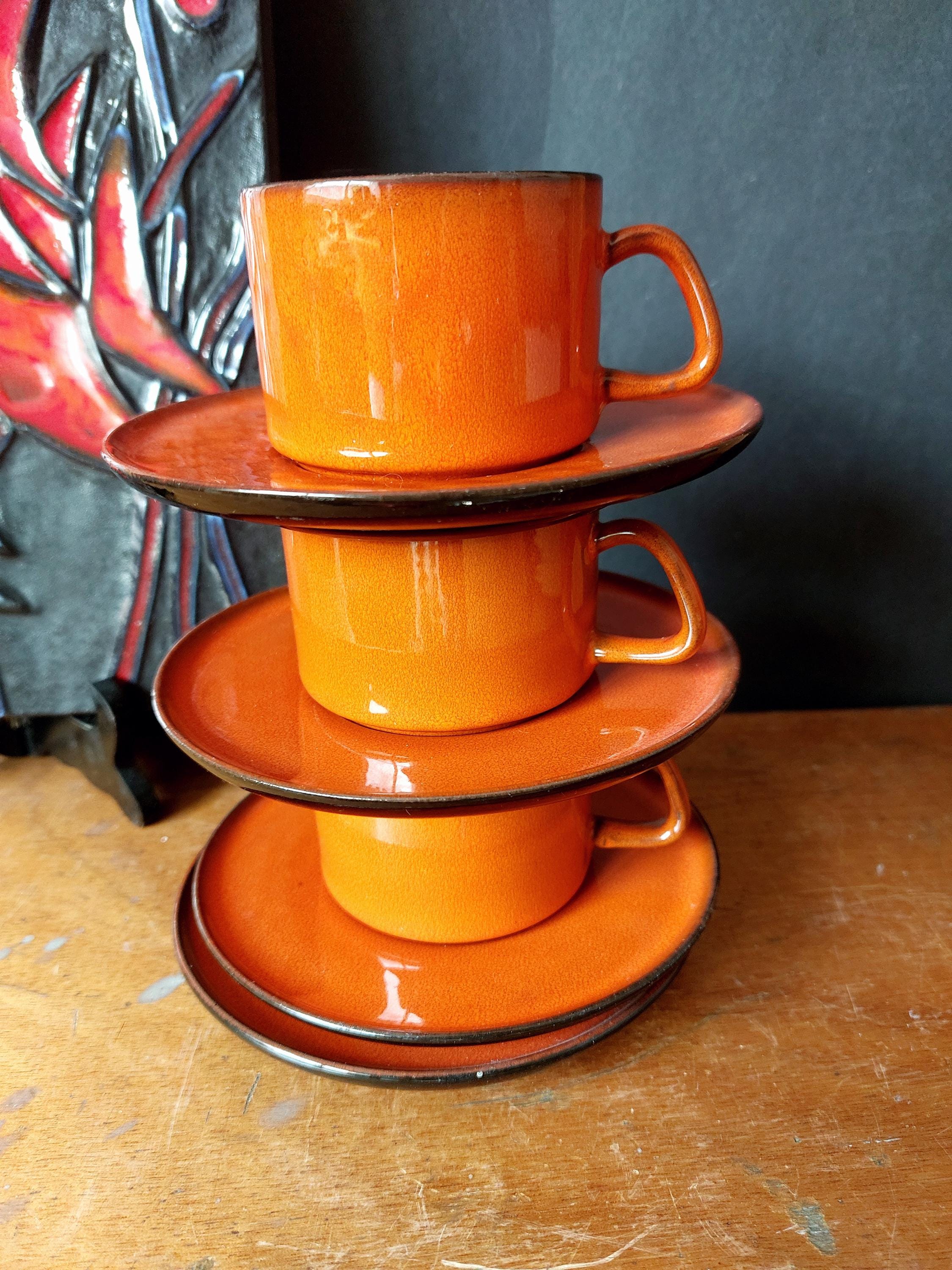 Retro oranges geschirr