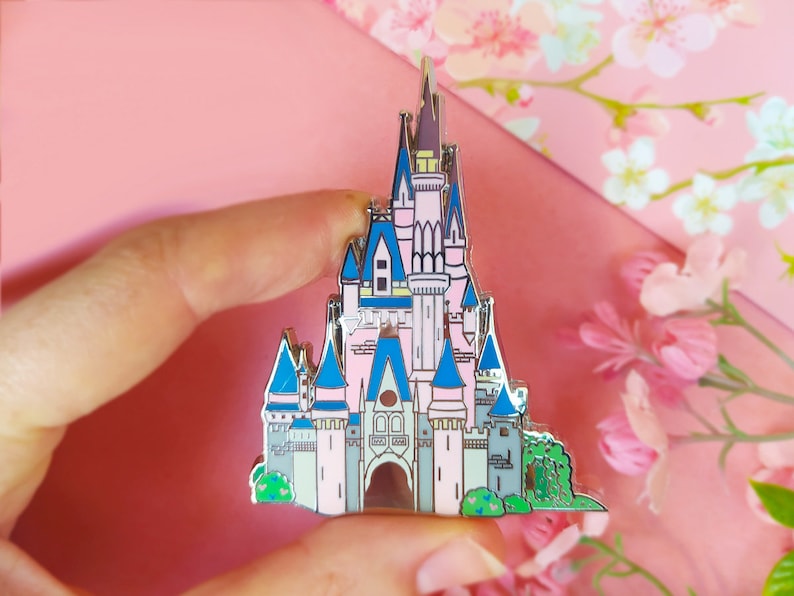 Disney Cinderella castle pin image 1