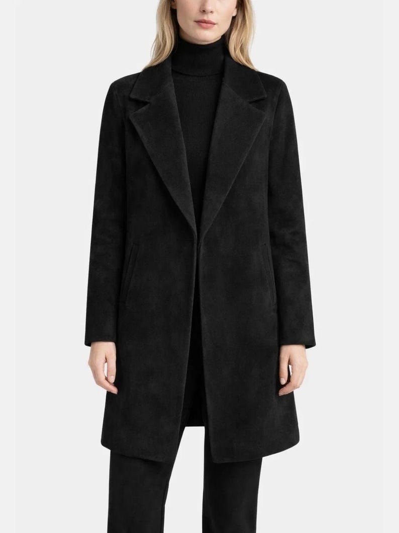 Luxe double-breasted jas van suède lamsleer - lange zwarte trenchcoat - stijlvolle outfit en uitloper voor dames afbeelding 1