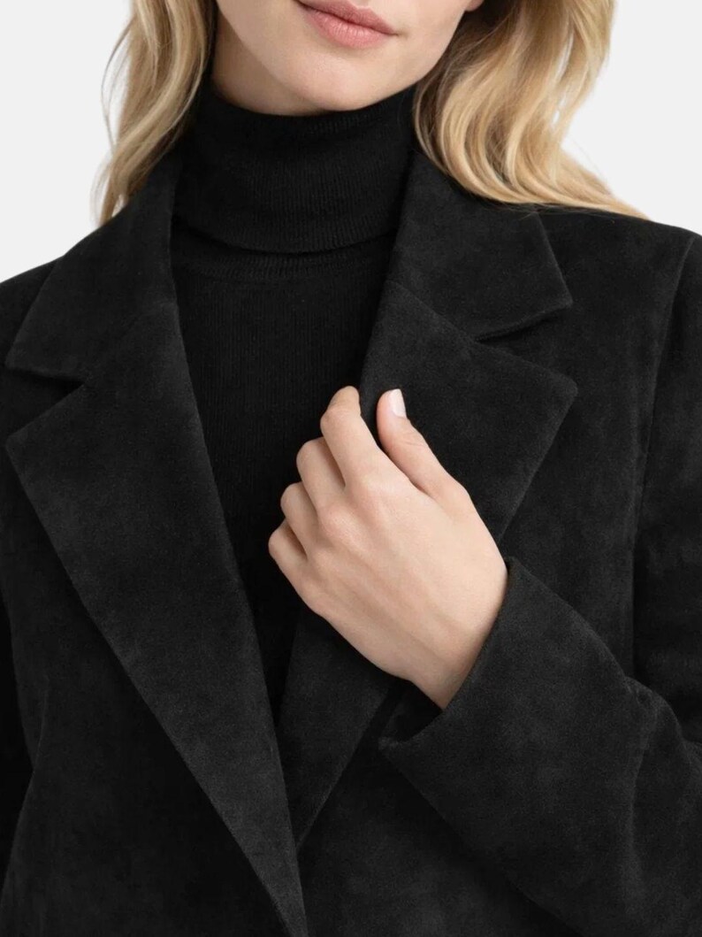 Luxe double-breasted jas van suède lamsleer - lange zwarte trenchcoat - stijlvolle outfit en uitloper voor dames afbeelding 4