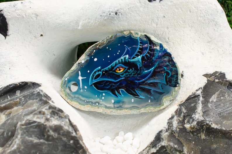Agate Pendant Dragon with Stars in the Night Eight Disc Dragon Stars Sky Blue Blue Matrix Crystal Andara