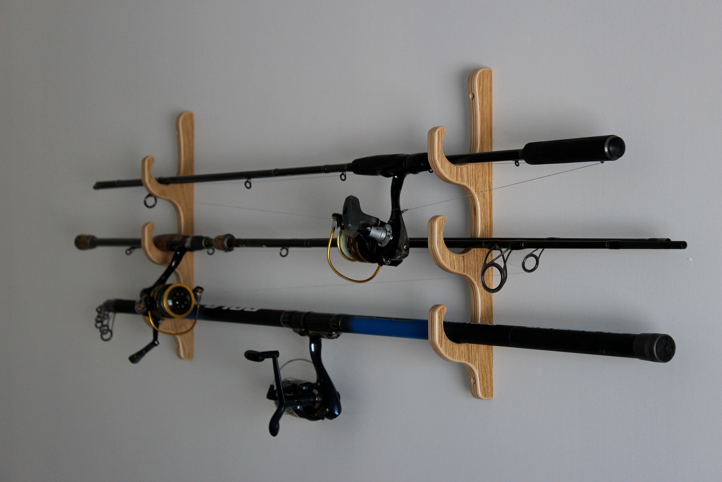 Portacanna da pesca/Rastrelliera per canna da pesca/Montaggio a parete/soffitto  -  Italia