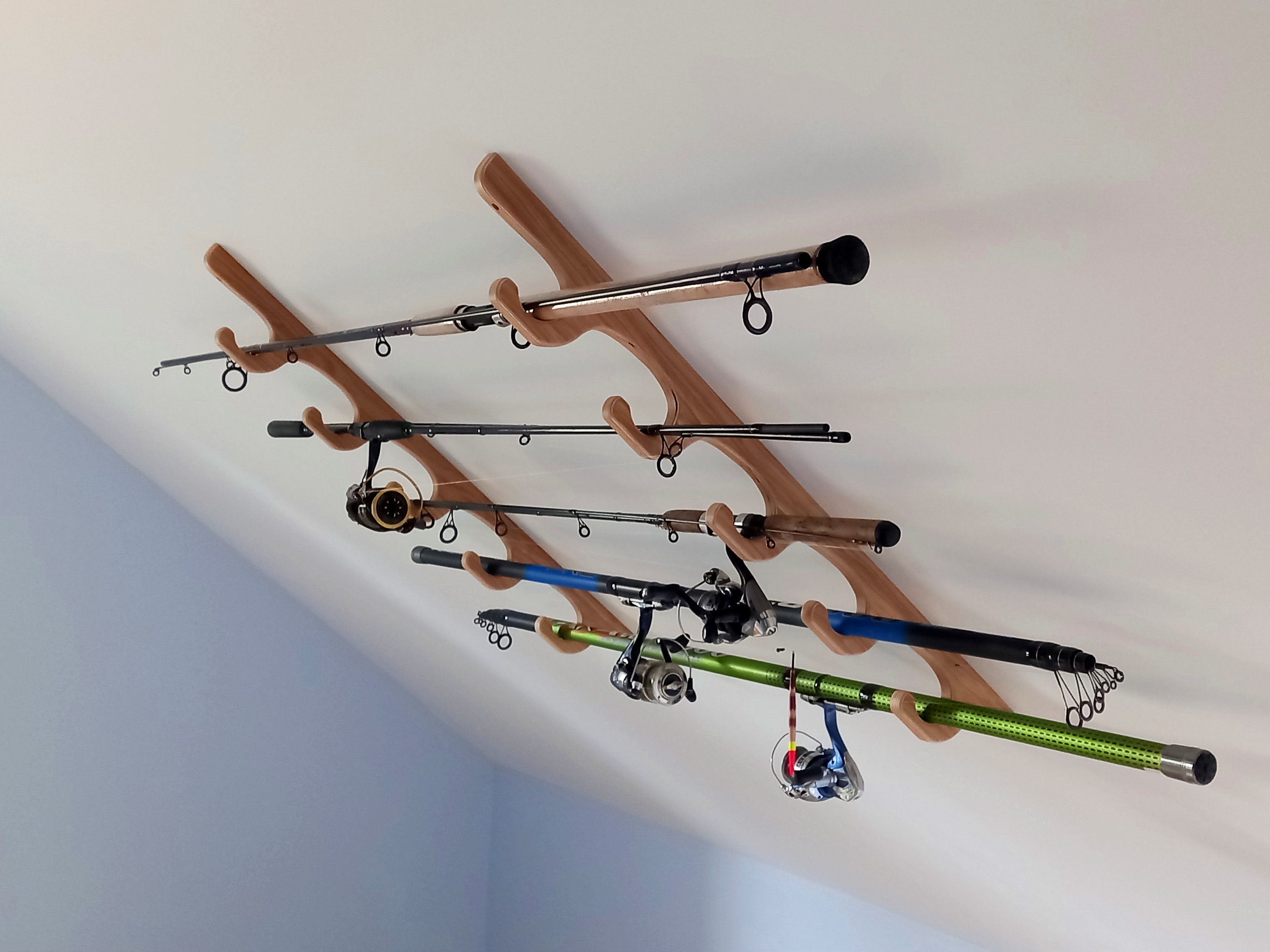 Portacanne da pesca Organizer da parete/soffitto in multistrato di betulla  -  Italia