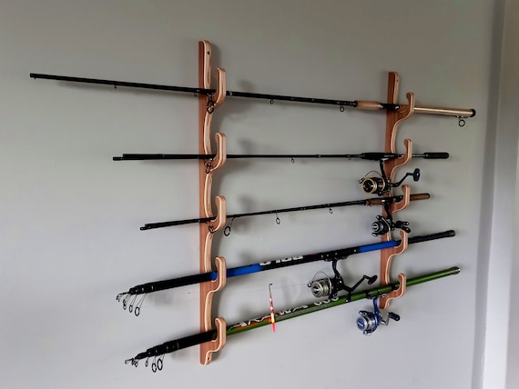  Almacenamiento para caña de pescar, soporte de pared, soporte  para caña de pescar fácil de instalar, con acabado de pino, soporte para  caña de pescar : Deportes y Actividades al Aire