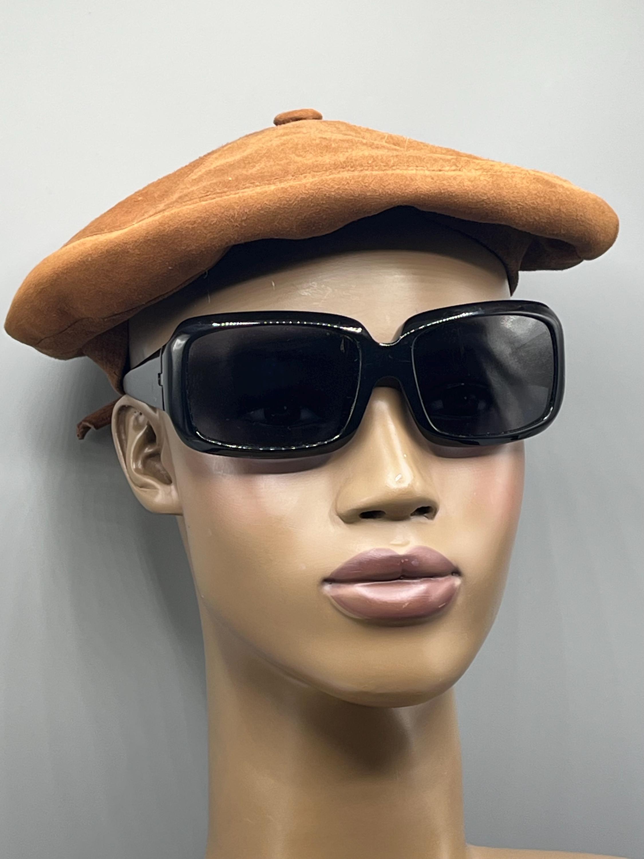 Mikli Biosun Starck  Sunglasses of France Mikli Starck Eyes Biosun Sunglasses Matte Black / Red PL1040  main image 3