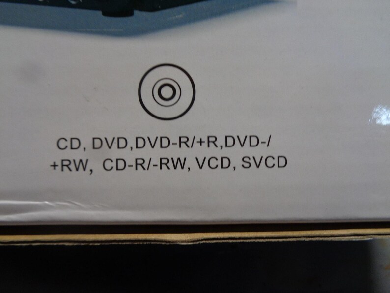 Delleson Dolby Digital 720P Home DVD Player image 9
