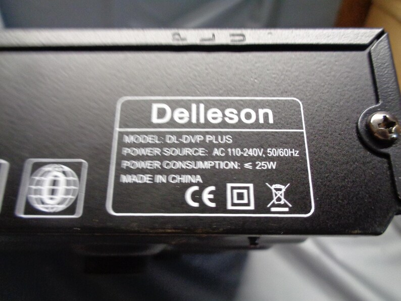 Delleson Dolby Digital 720P Home DVD Player image 4