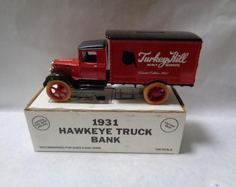 Ertl 1931 Hawkeye Turkey Hill Mini Markets Truck Coin Bank #9412