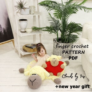 Plüsch-Babyteppich\Kissen Lamm Sven | Finger-Häkelmuster | Schlaufengarn | Schwarzer Freitag