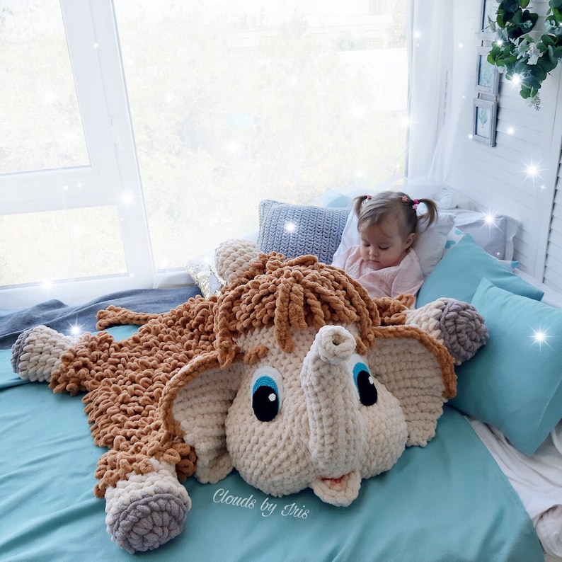 Soft baby rug Mammoth Tim Finger Crochet pattern gift Etsy.de