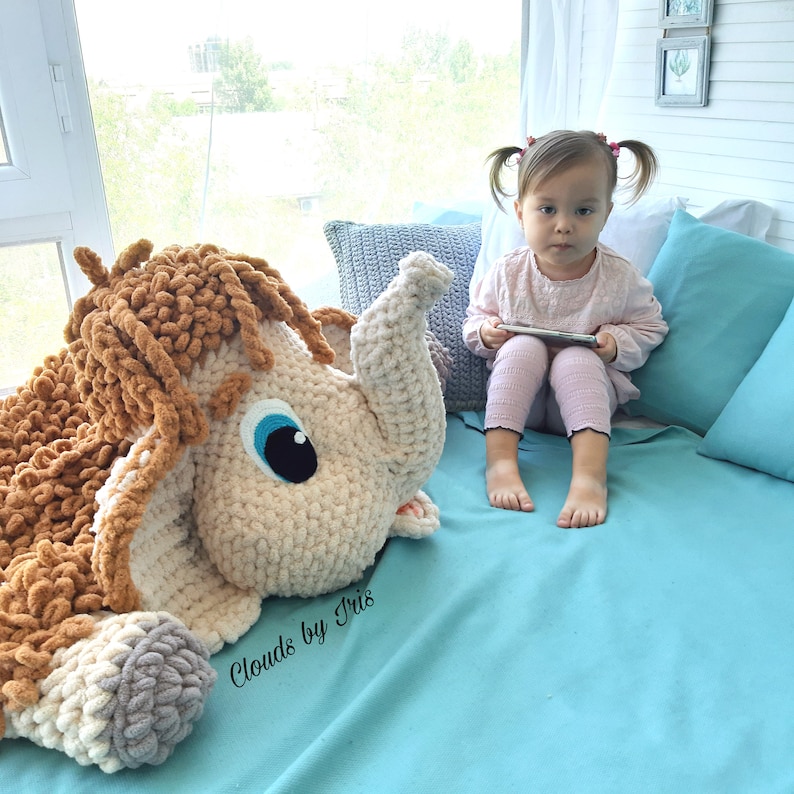 Soft baby rug Mammoth Tim Finger Crochet pattern gift Etsy.de