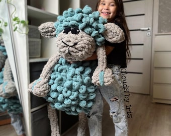 Chunky hand knit lamb | PATTERN| finger knitting