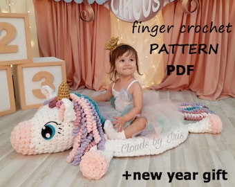 Plush baby rug Mia Unicorn | Finger Crochet Pattern | PDF | baby room decor | alize puffy | bernat alize | baby photo props | baby mat