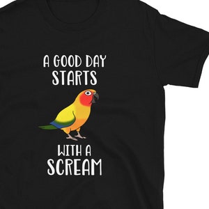 Scream Sun Conure T-Shirt: Funny Birb Parrot Lover Tee
