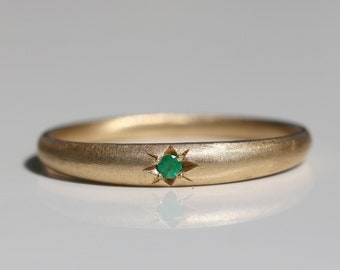 Genuine Emerald Ring in 14K Solid Yellow Gold