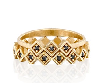 Black Diamond set in Geometric Yellow Gold Ring