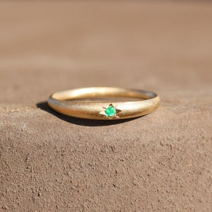 Genuine Emerald Ring in 14K Solid Yellow Gold