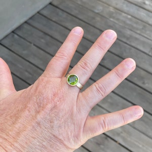 Peridot Ring in 14K Solid Gold, Chunky Gemstone Band Ring image 2