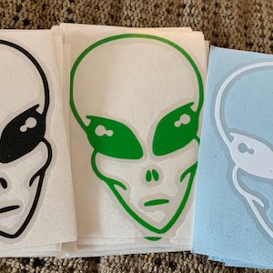 Alien vinyl decals!!!Alien Decal UFO Decal Alien Sticker UFO Sticker Car Decal Laptop Decal Car Sticker Laptop Sticker Extraterrestrial