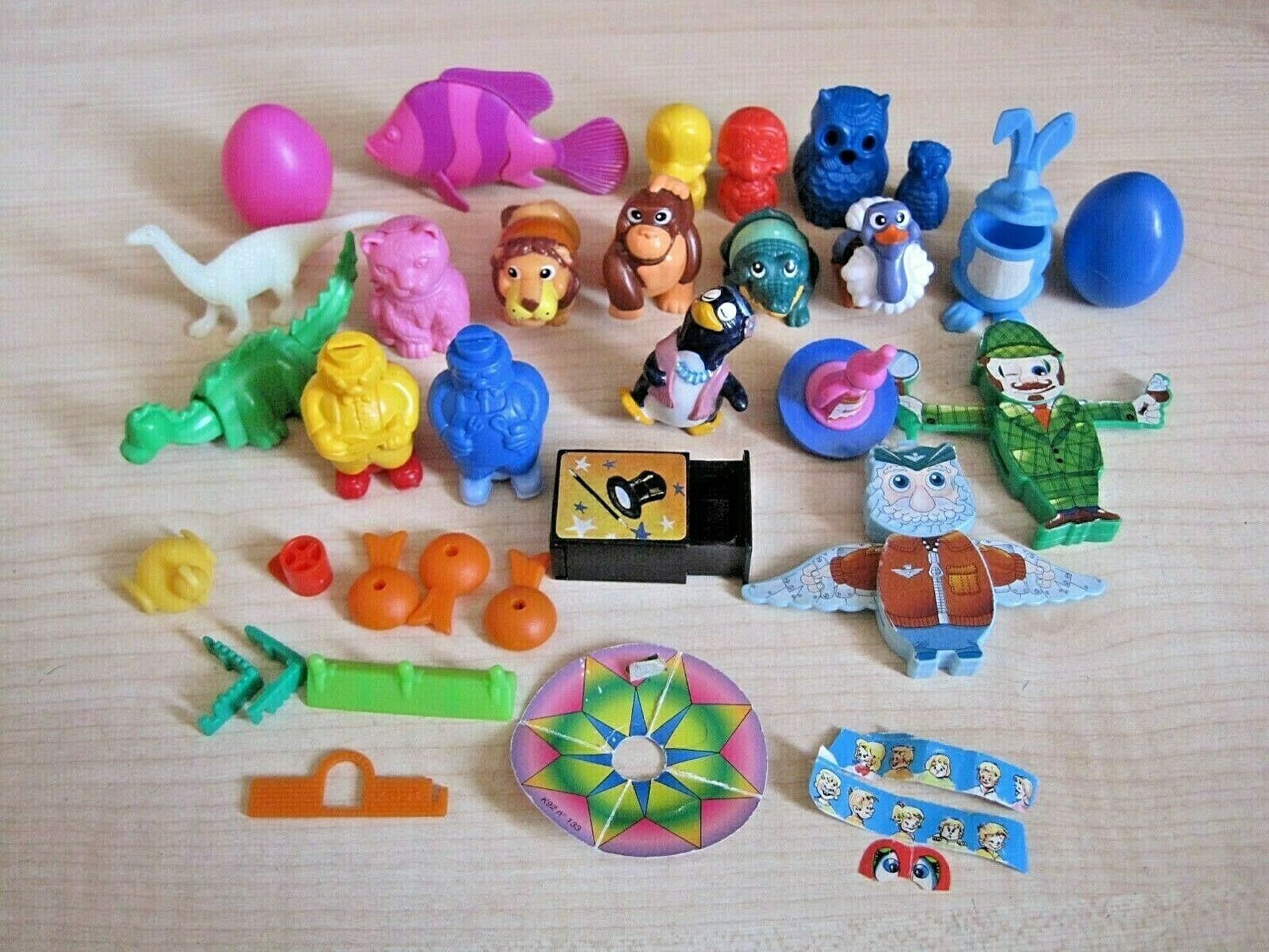 Vintage toys kinder surprise 90s. Animals kinder surprise. Etsy