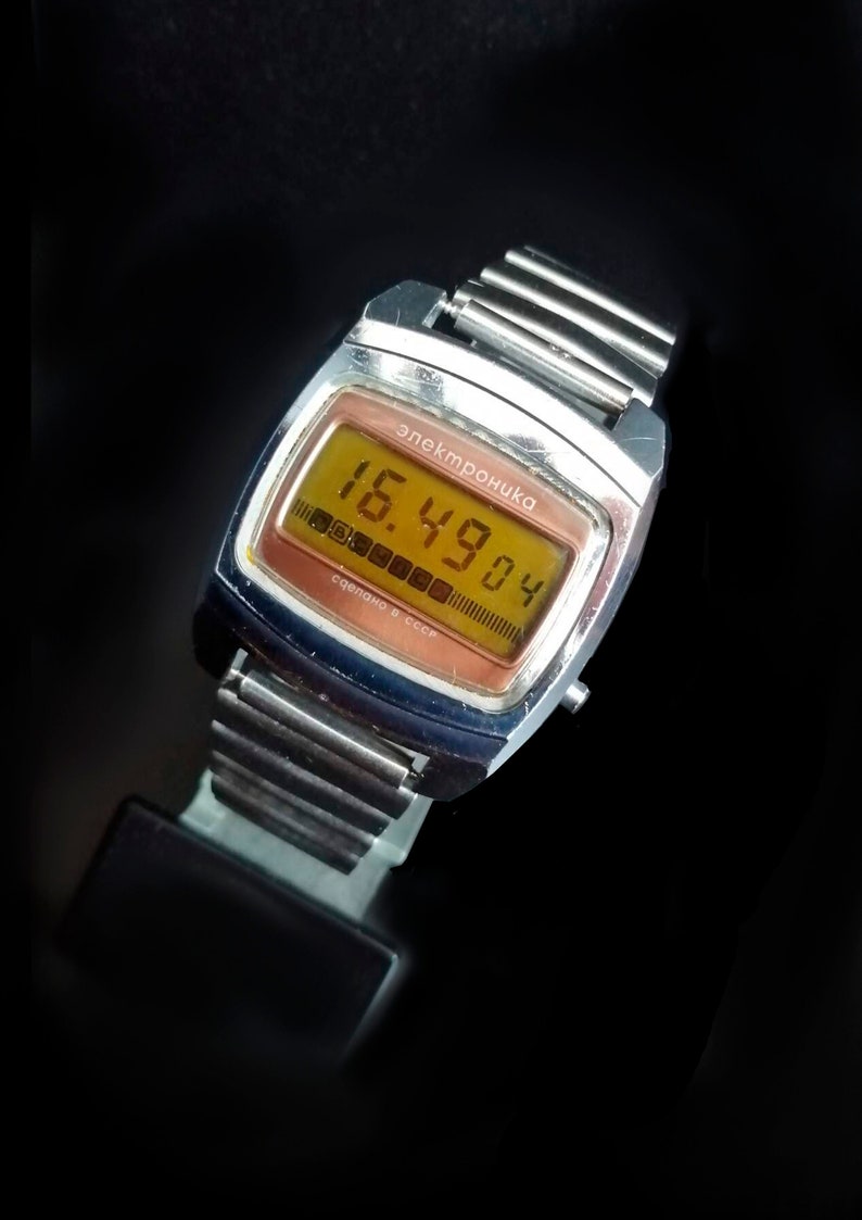 accutime digital watch