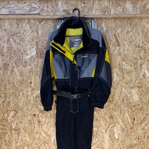 Brugi ropa ski store