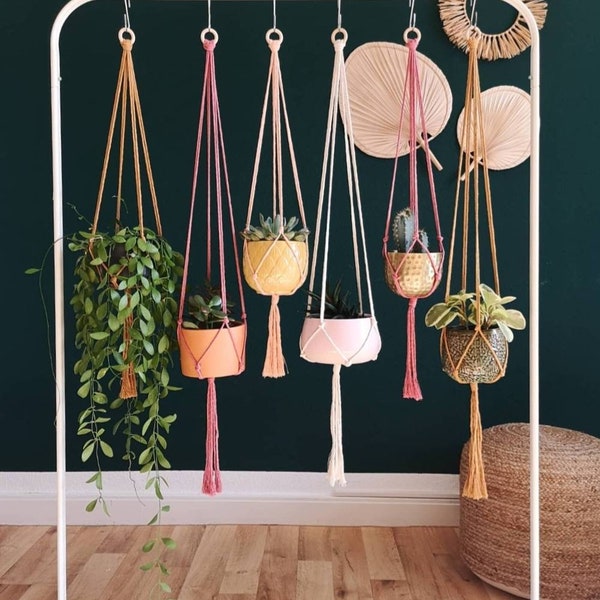 No frills hanging basket, macrame hanging basket, macrame plant hanger, hanging basket