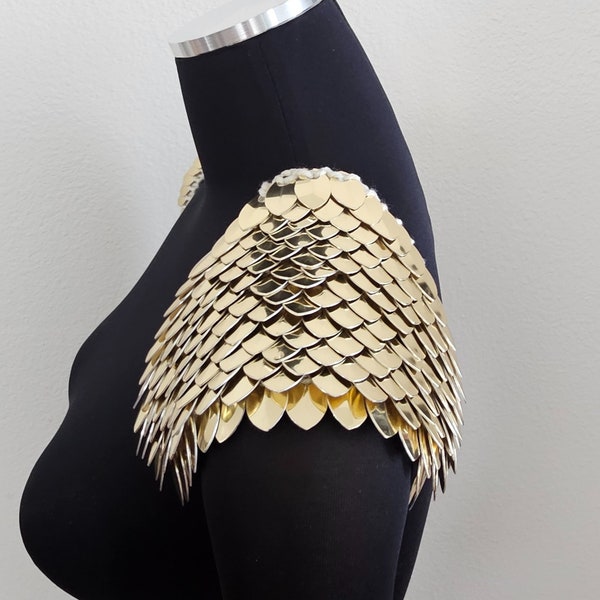 Dragon Scale Shoulders, Scalemail Epaulets, Knitted Dragon Scale Shoulders, Matte Gold, Shiny Gold