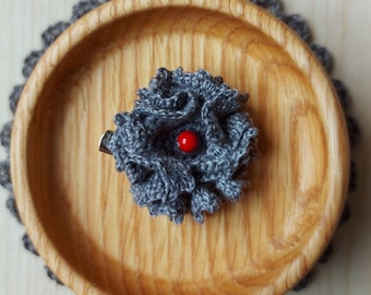 Broche en lin au crochet gris tricotée fleur Fermoir gracieux pour elle